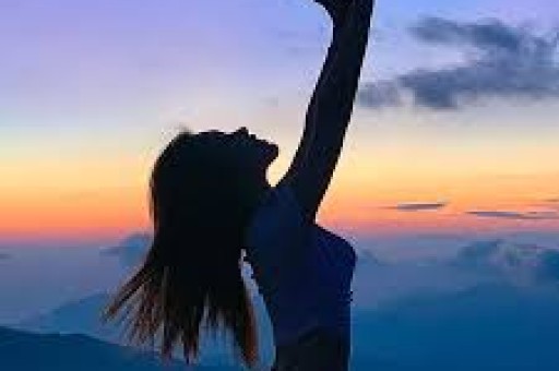 内地捞金梦碎！多位港独艺人妄图复出圈钱黑历史被扒遭